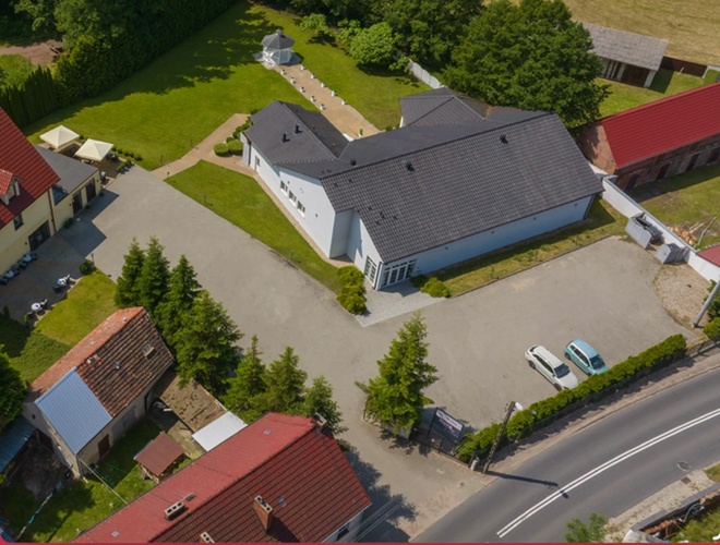 Plac parkingowy zdjęcie z lotu ptaka