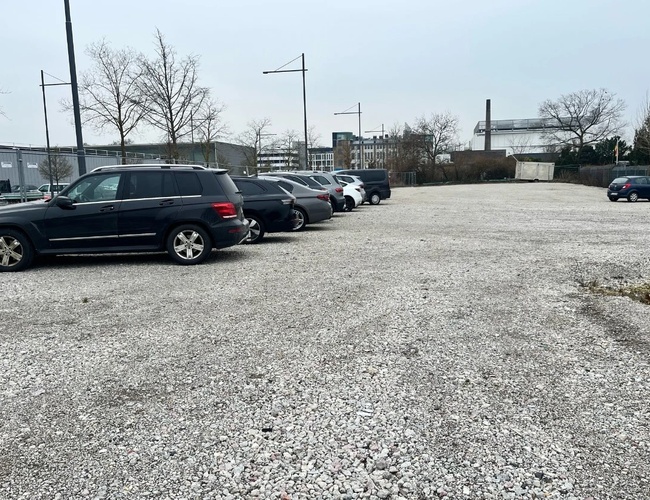 zdjęcie Parkoviště Flughafenparker parking Frankfurt