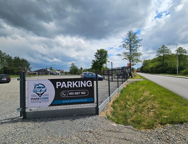 Baner parkingu