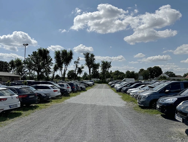 zdjęcie Aparcamiento SkyParking parking Brandenburg