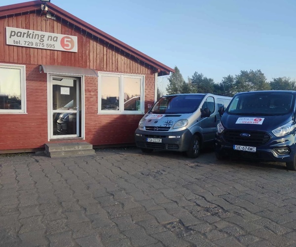Parking na 5 Transportowa 2a, 42-625 Pyrzowice