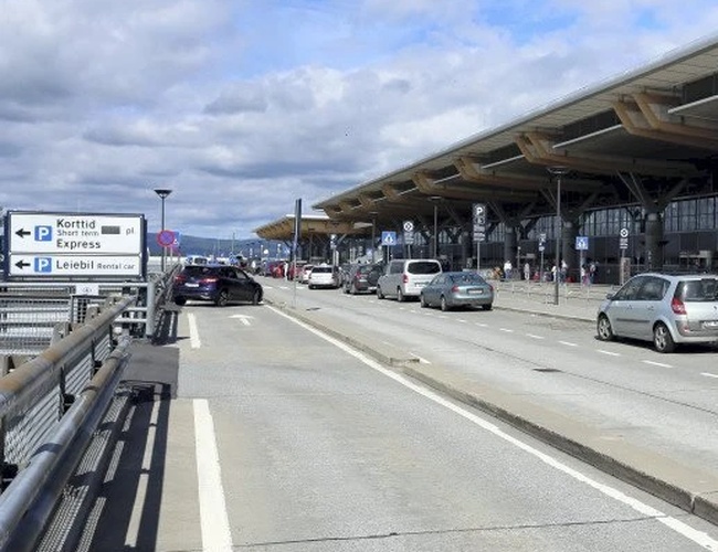 zdjęcie Parkering Quickpark Valet parking Gardermoen