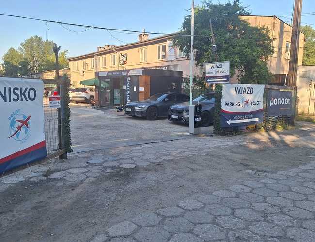 Wjazd na parking