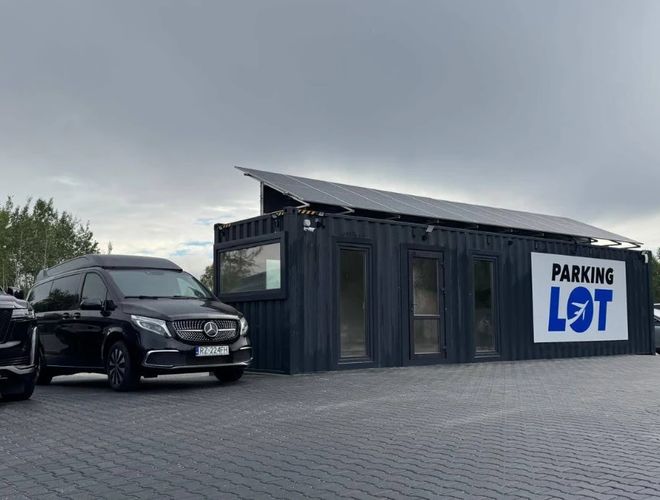 Plac parkingowy