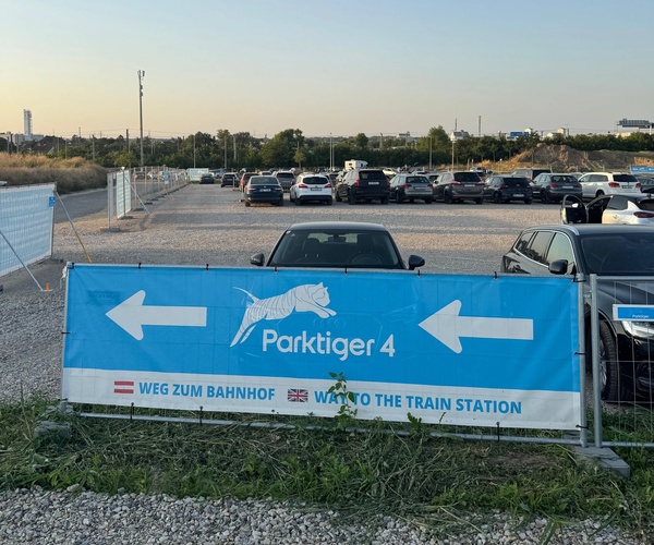 Parktiger Airport Parkplatz 4 Kugelkreuzstraße, 2320 Schwechat, Austria