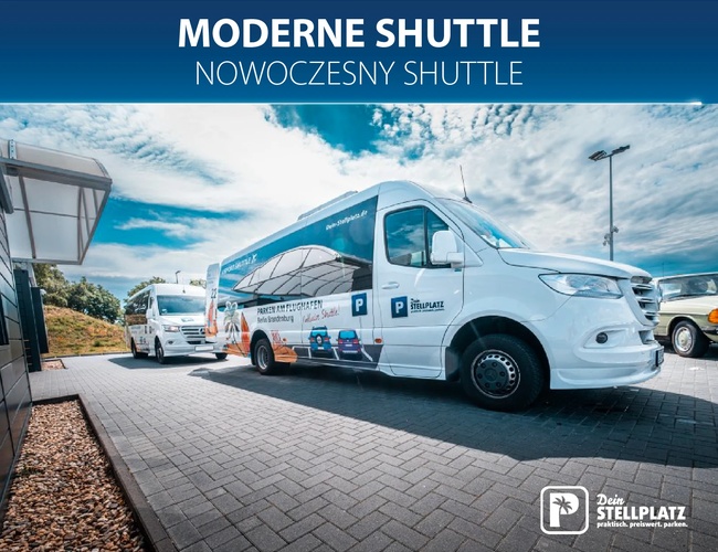 Parking Dein Stellplatz. Nowoczesny biały bus wahadłowy, napis „Moderne Shuttle / nowoczesny shuttle”.