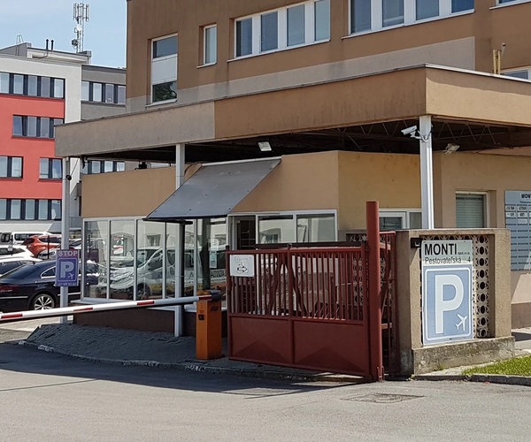 Parking Monti Pestovateľská 230/4, 821 04 Bratislava, Słowacja