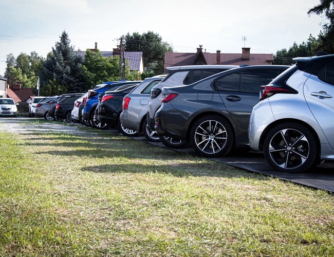 Preložiť do slovenského jazyka: -